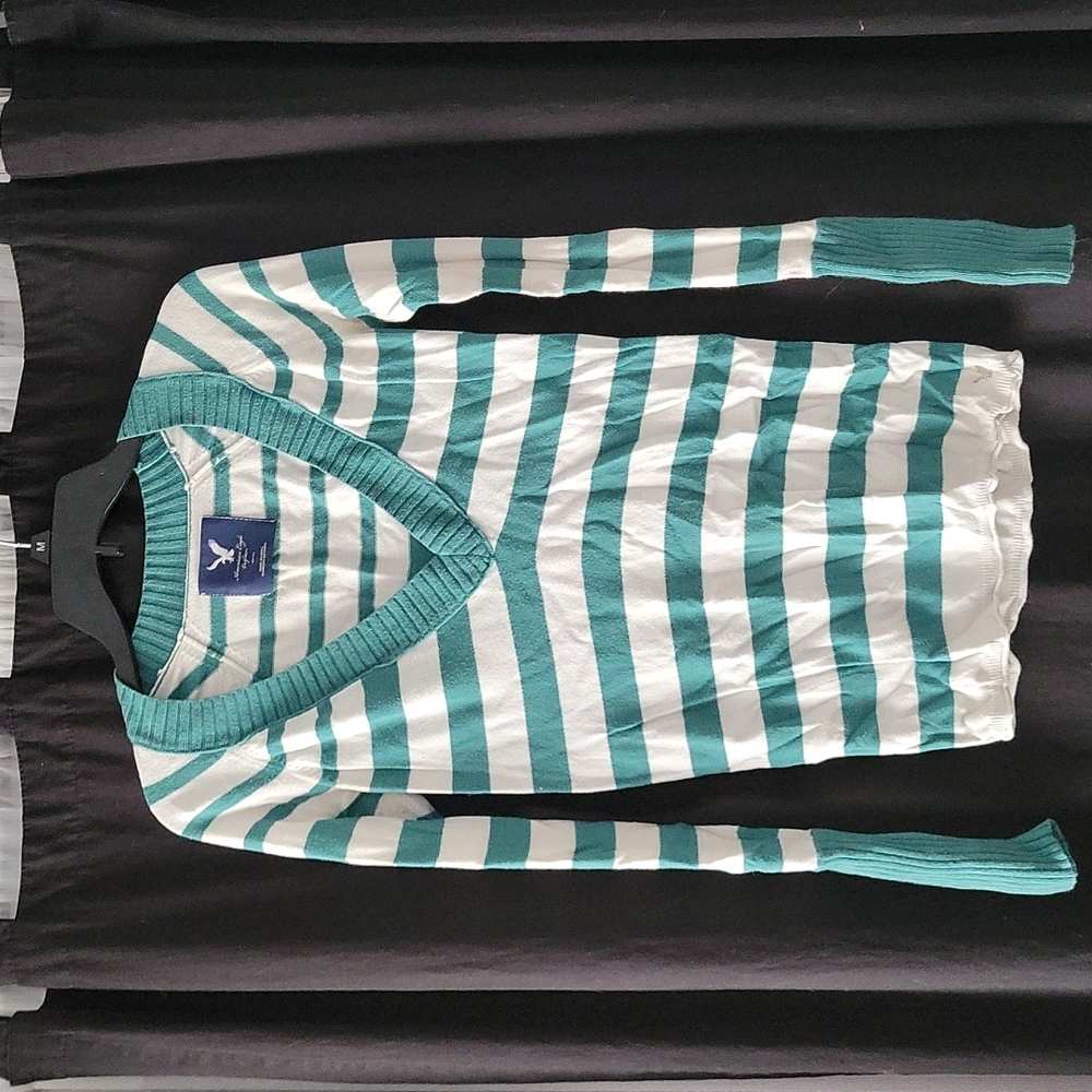 Striped v-neck sweater